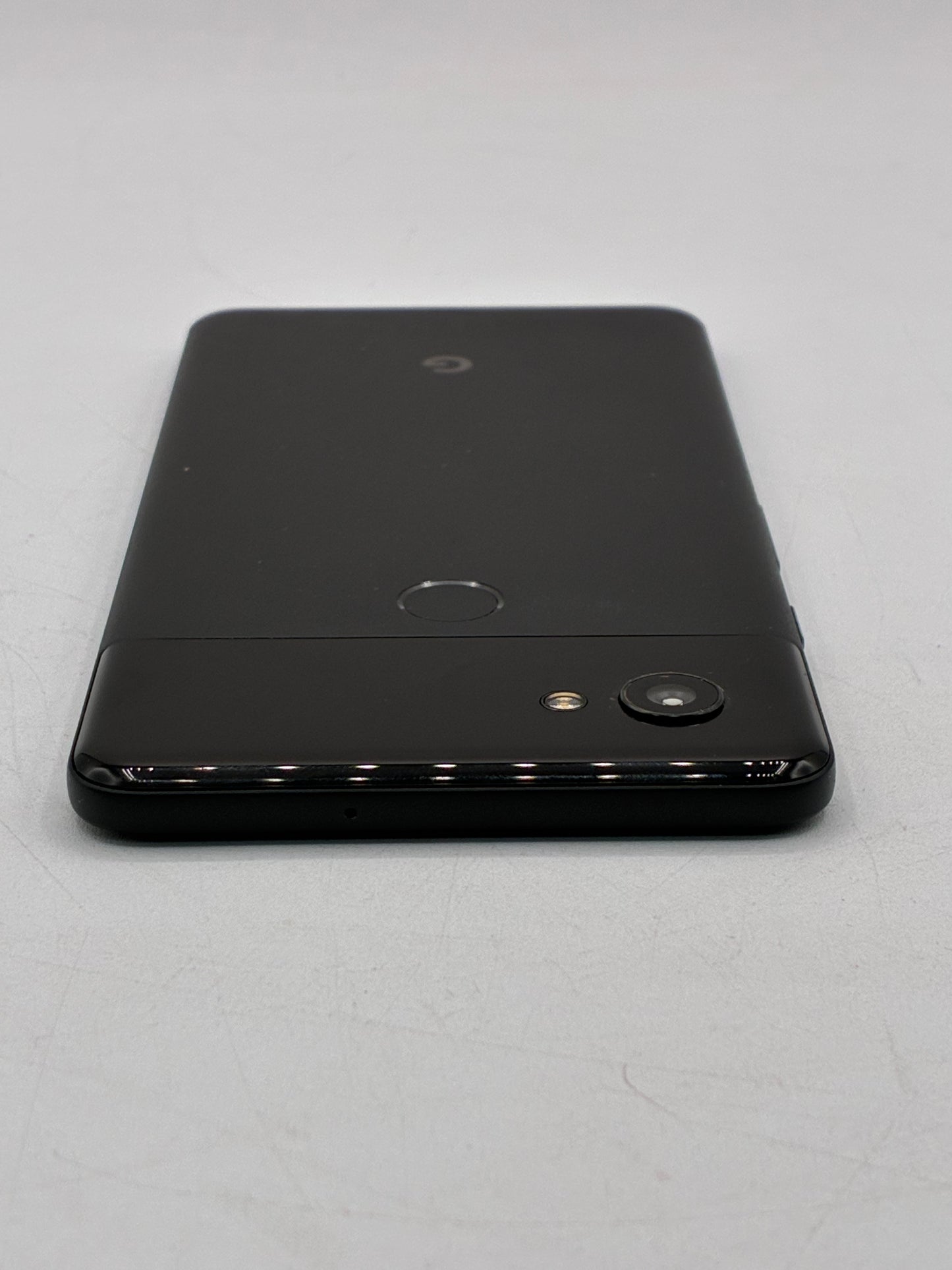 Google Pixel 2 XL 6 Inch 64GB Black Unlocked Excellent Condition