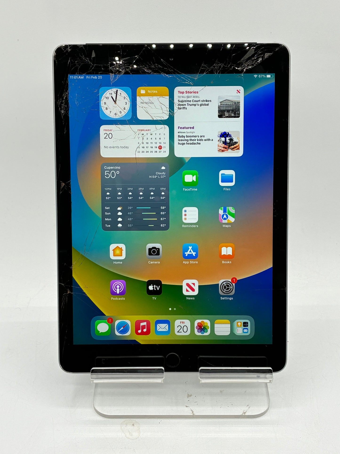 Apple iPad (6th Gen) A1954 9.7" 32GB Space Gray