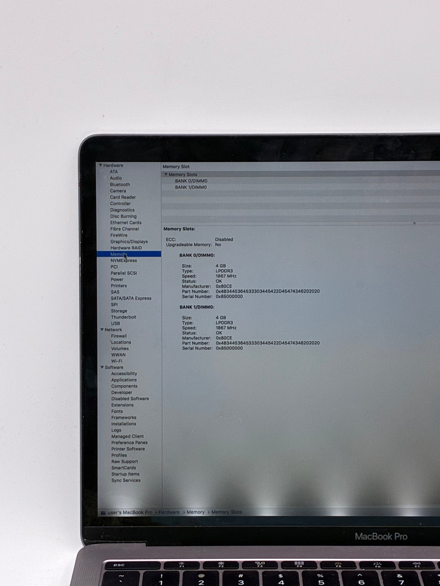 2016 Apple MacBook Pro 13" i5 2.3GHz 8GB 256GB A1708 (Two Thunderbolt 3 Ports) Space Gray