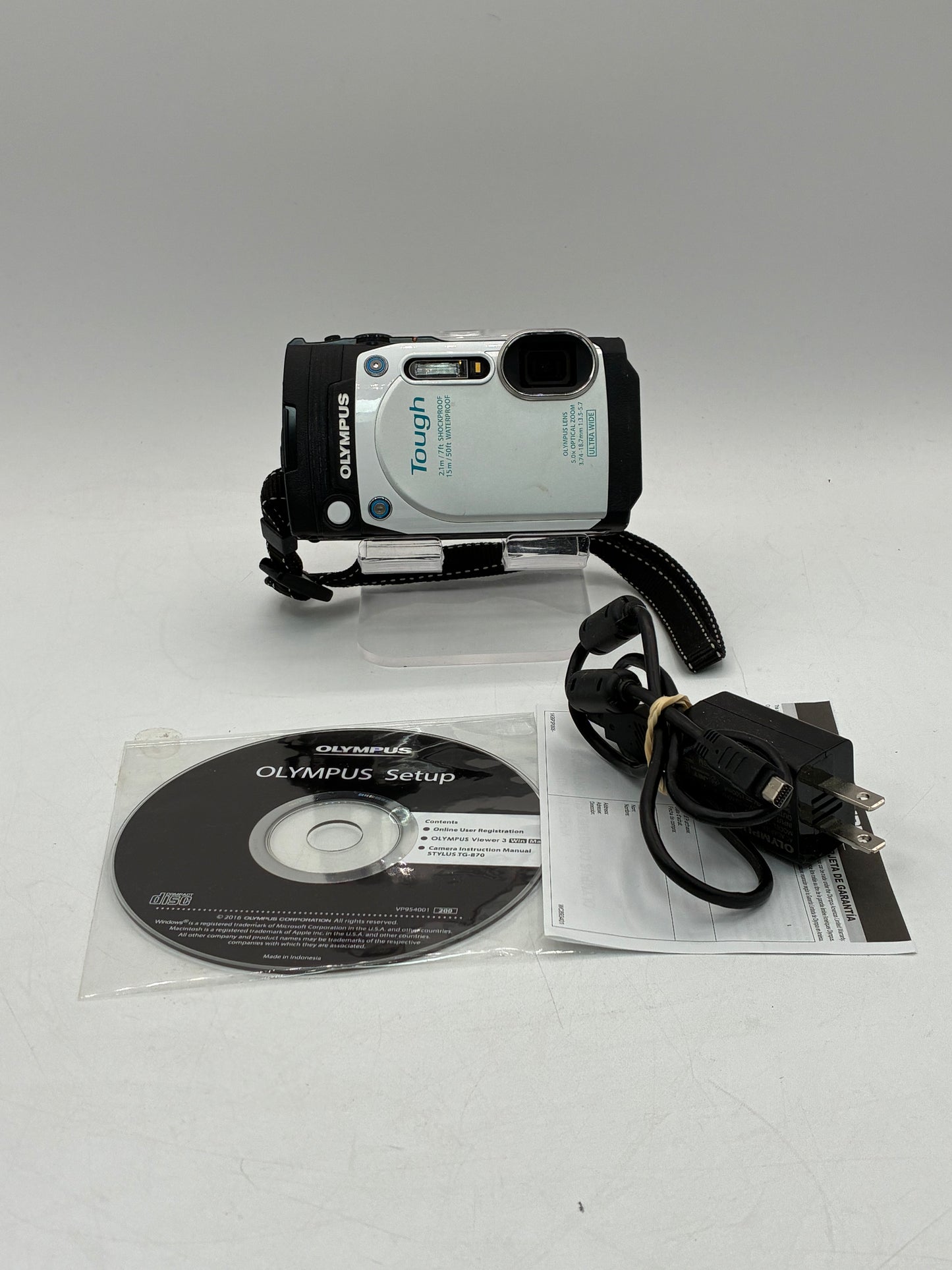 Olympus TG-870 Tough Waterproof Digital Camera With Box