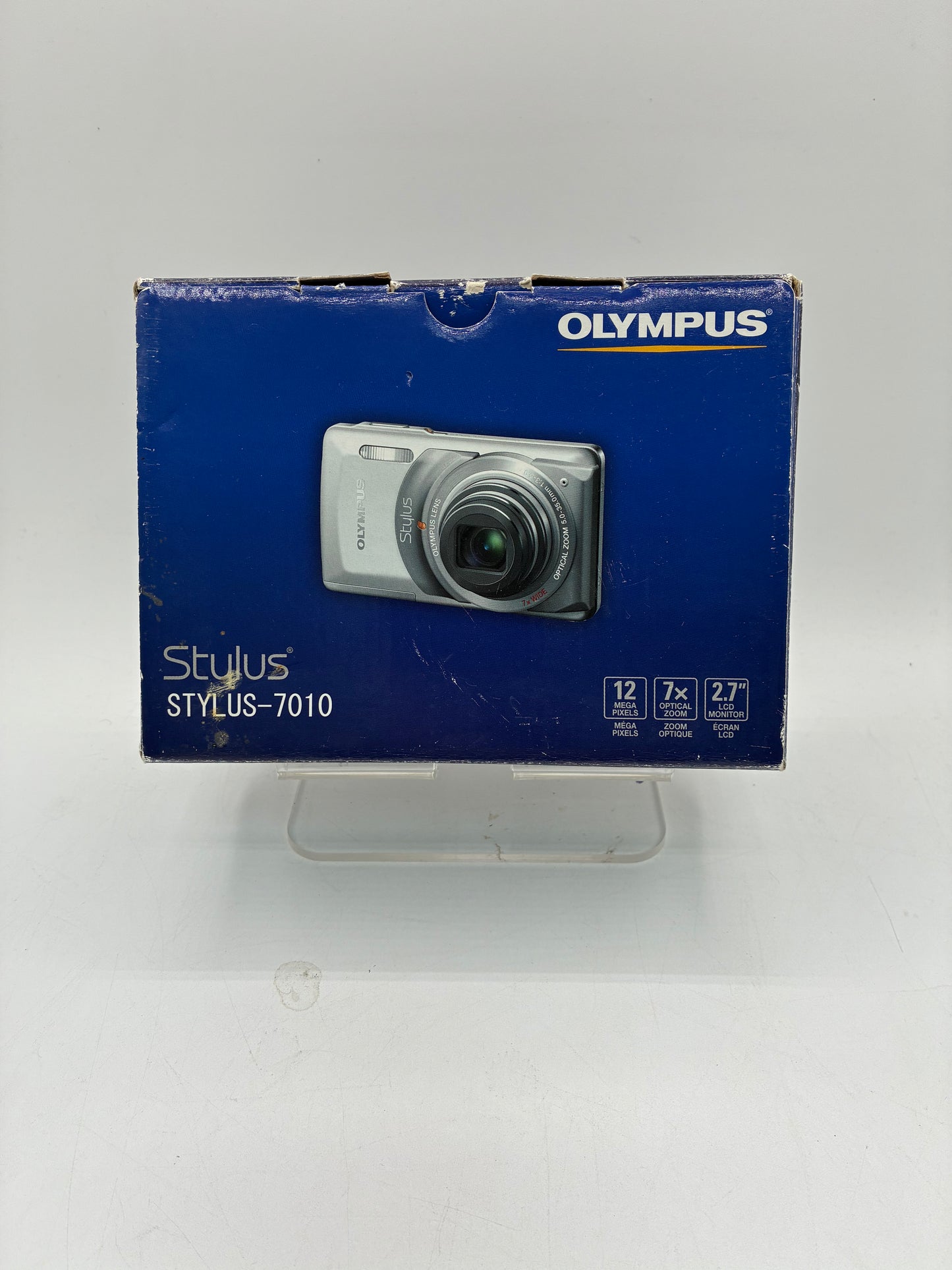 Olympus Stylus 7010 12.0MP Digital Camera Silver with Box
