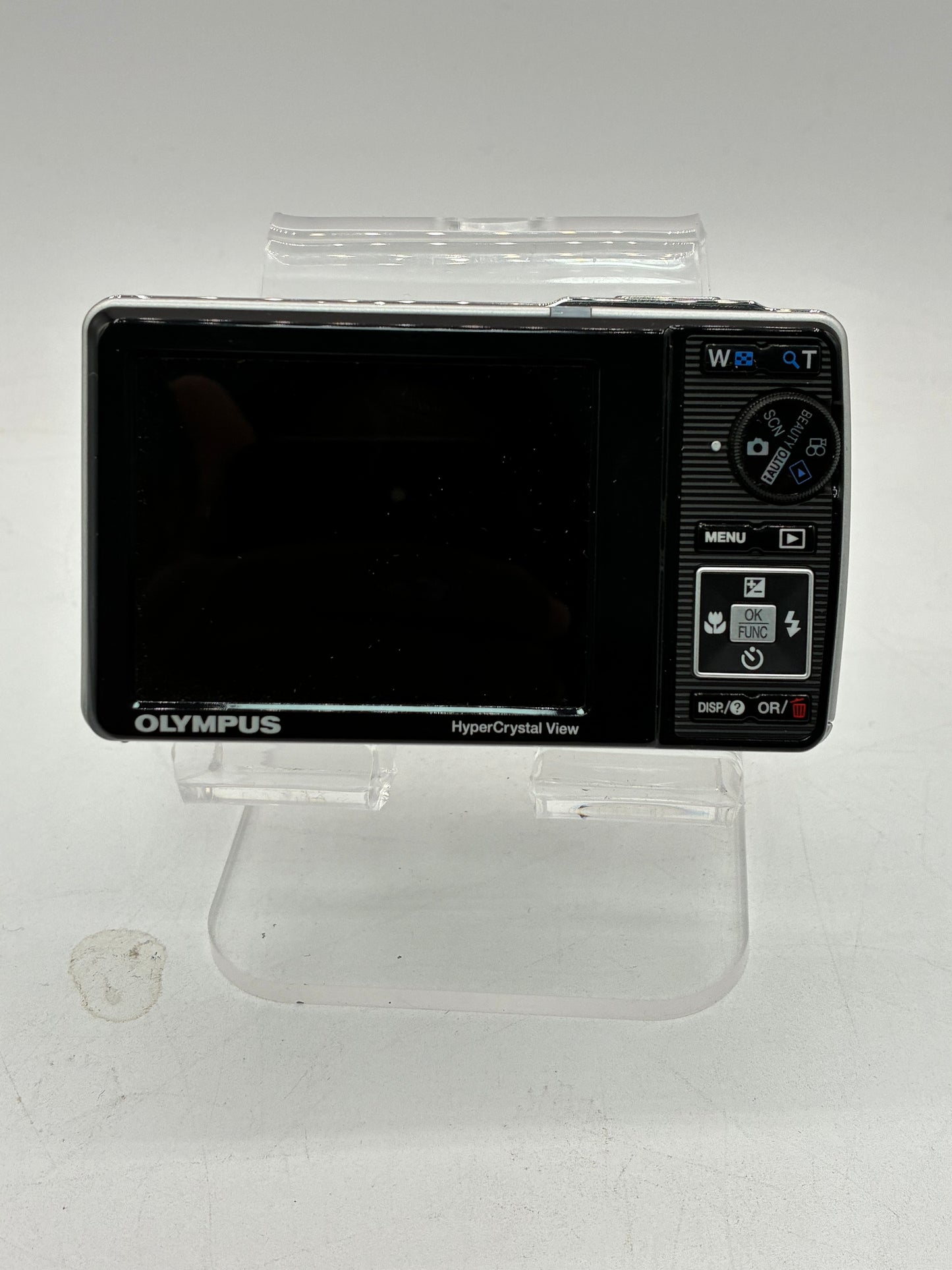 Olympus Stylus 7010 12.0MP Digital Camera Silver with Box