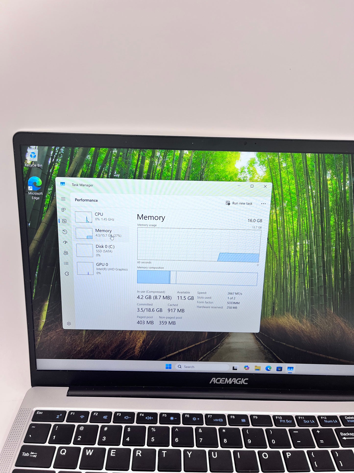 AceMagic AX15 15-inch Intel Atom 16GB 512GB Silver