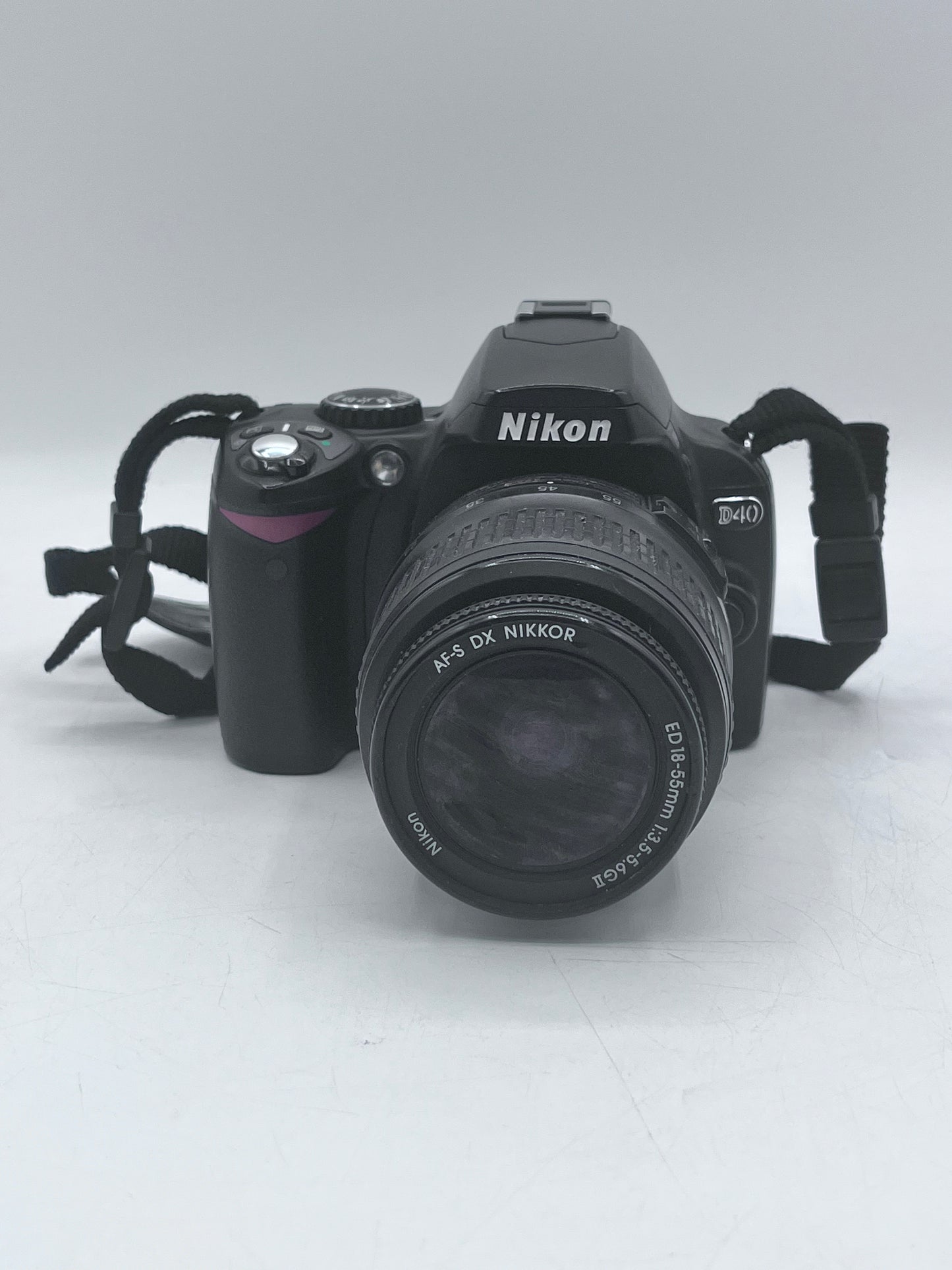 Nikon D40 Digital Camera with Canon EFS 18-55mm Lens - Used
