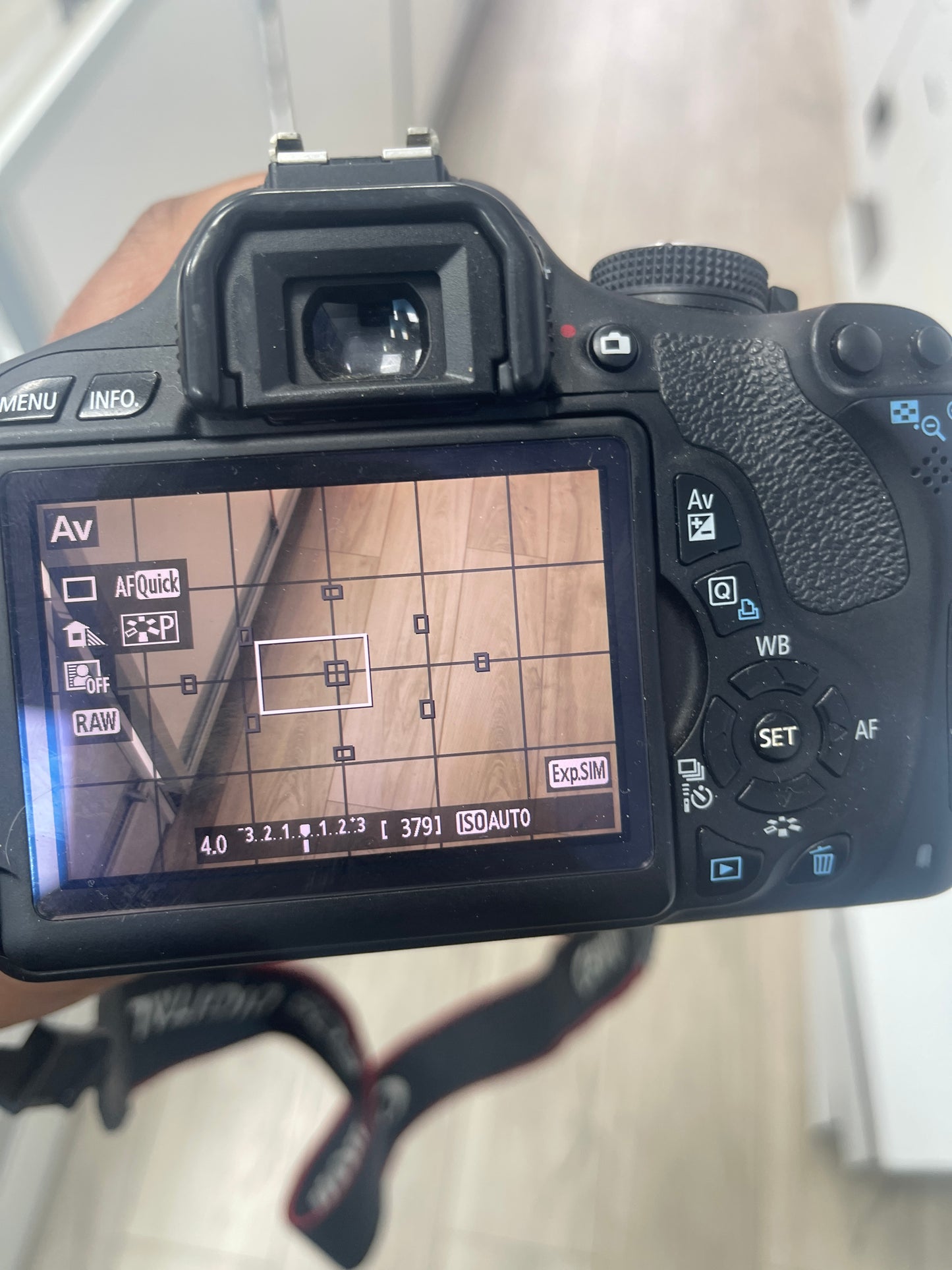 Canon EOS Rebel T3I / EOS 600D 18.0MP Digital SLR Camera
