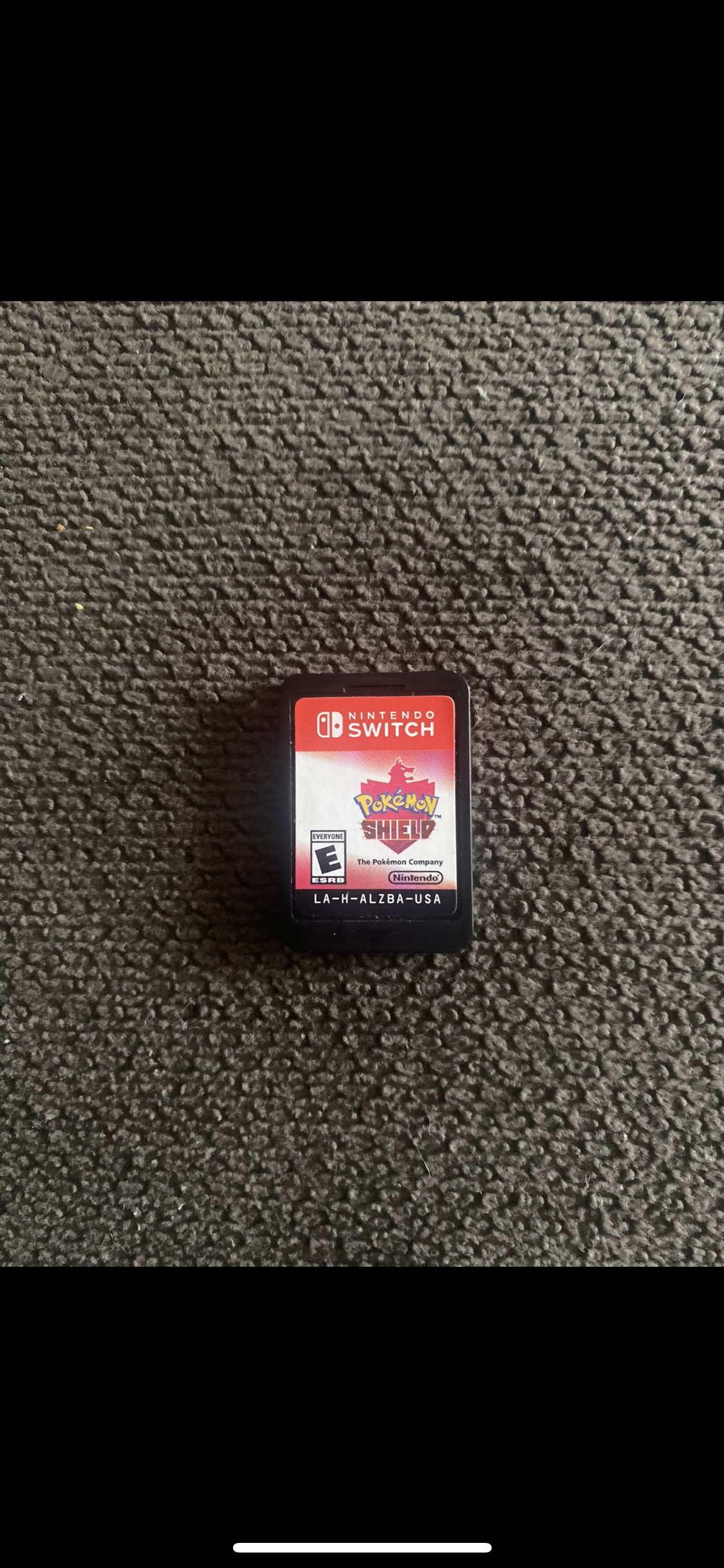 Pokemon Shield - Nintendo Switch CARTRIDGE ONLY Video Game