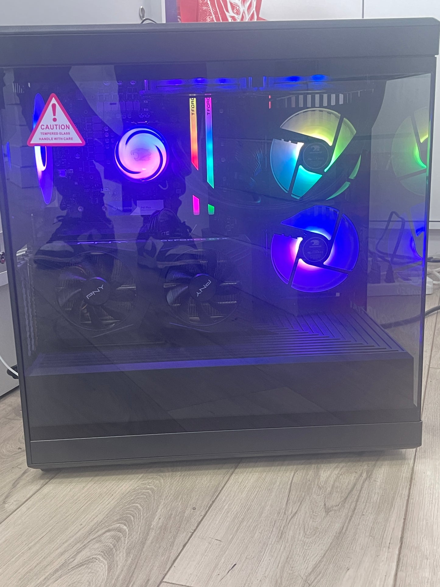 iBUYPOWER M401 Gaming PC Intel i7-14700KF 32GB RAM 2TB SSD Nivdia Geforce RTX 4070 Win11