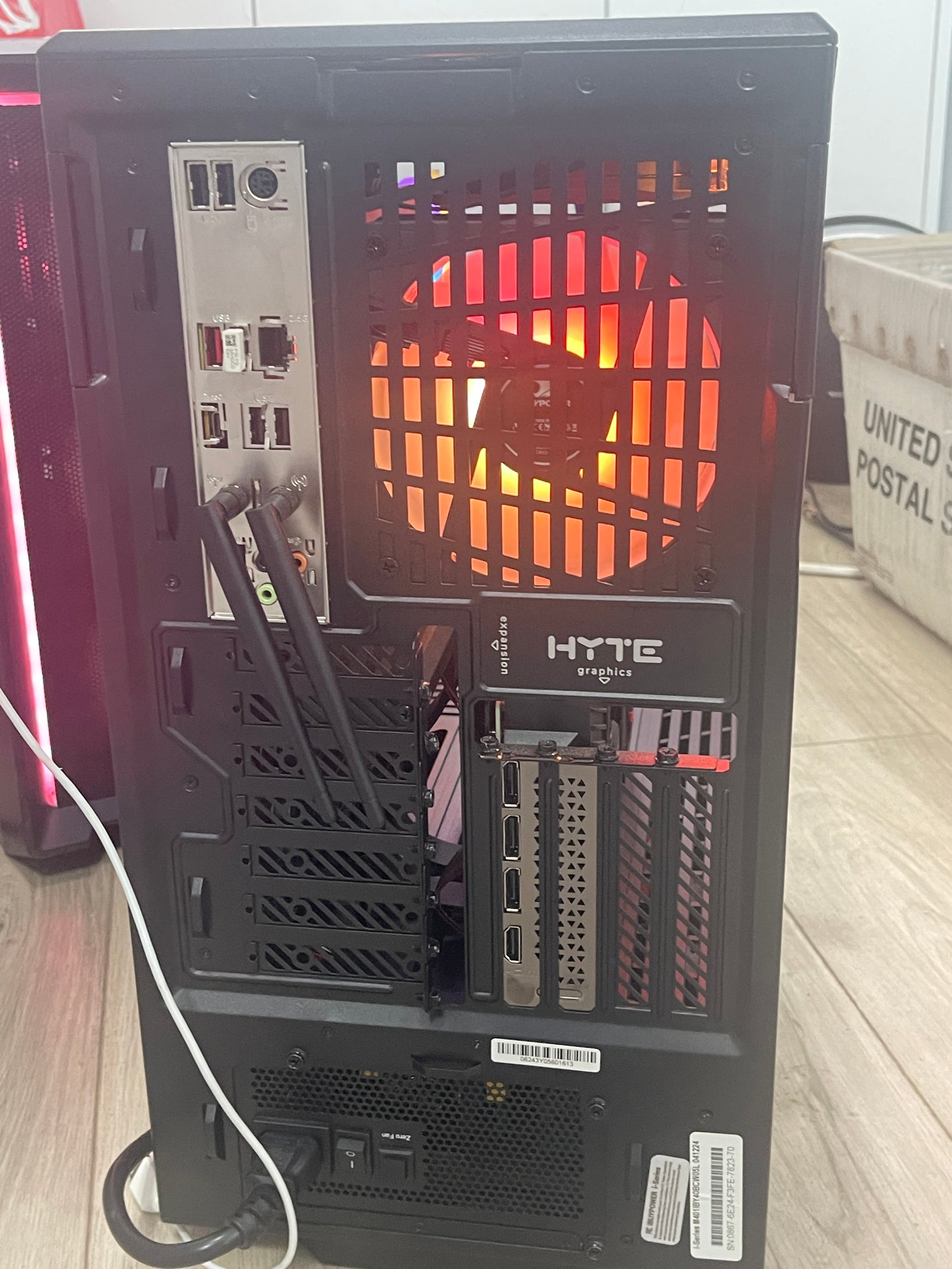 iBUYPOWER M401 Gaming PC Intel i7-14700KF 32GB RAM 2TB SSD Nivdia Geforce RTX 4070 Win11