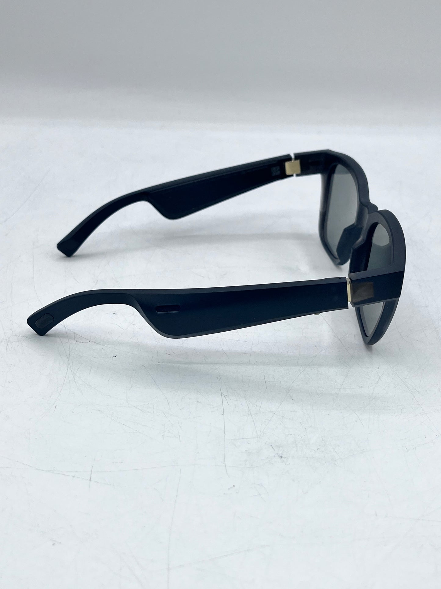 Bose Frames Alto Smart Audio Sunglasses Bluetooth Open Ear Headphones Size: M/L BMD0006