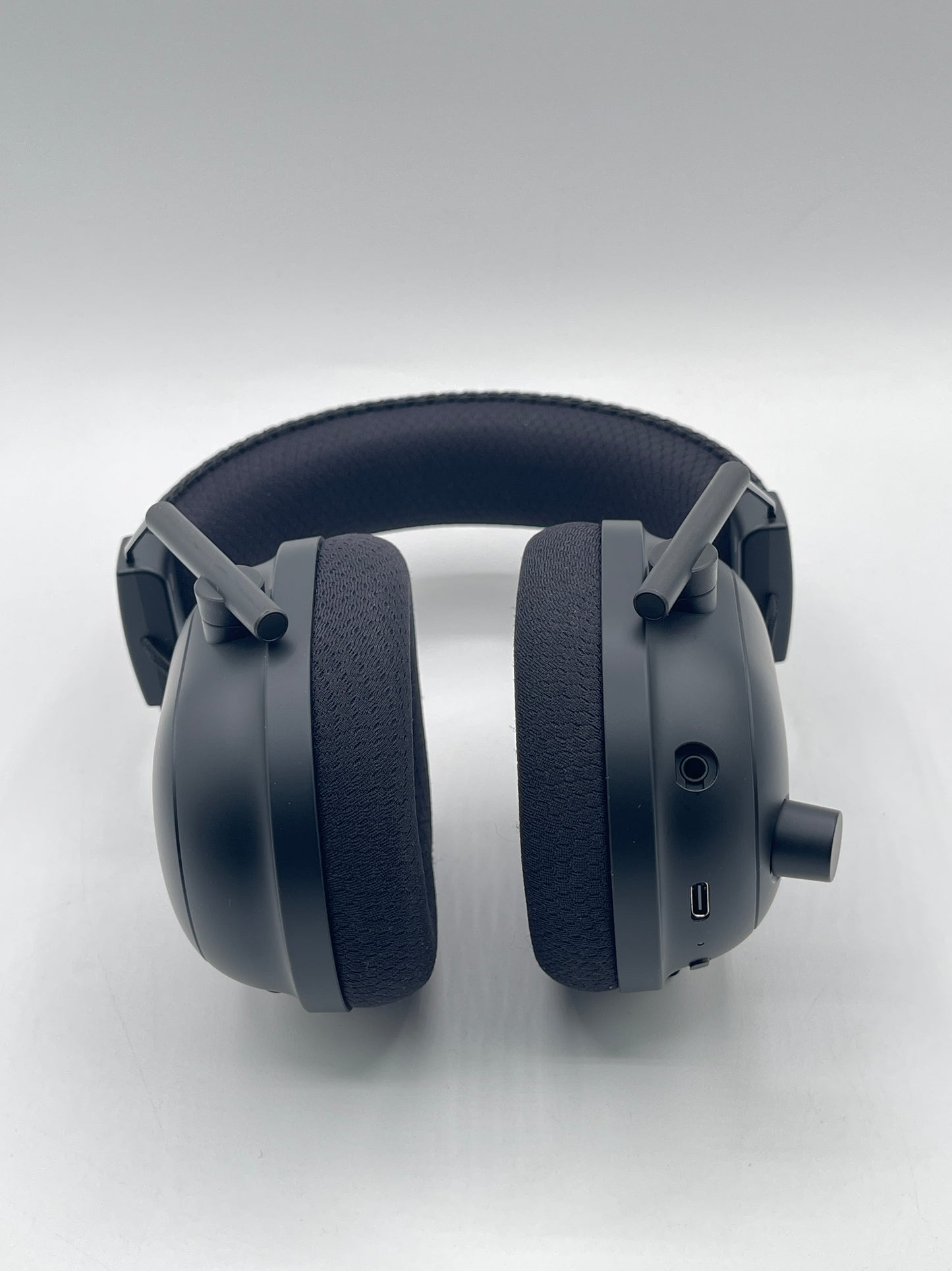 Razer BlackShark V2 Pro Wireless Gaming Headset w/ Dongle Tested (2033) Excellent