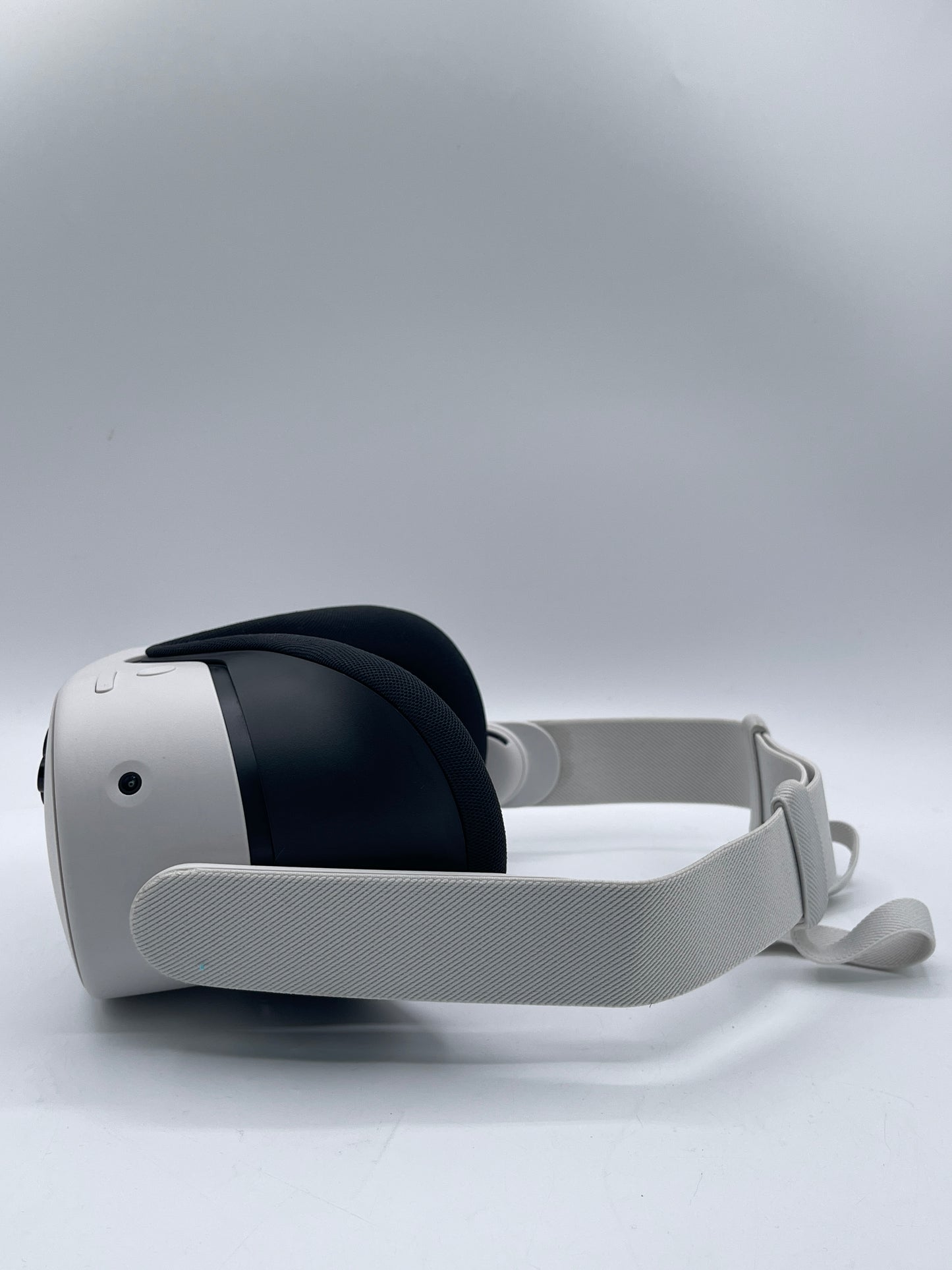 Meta Quest 3S 256GB All-in-One VR Headset P97 Tested Excellent Condition